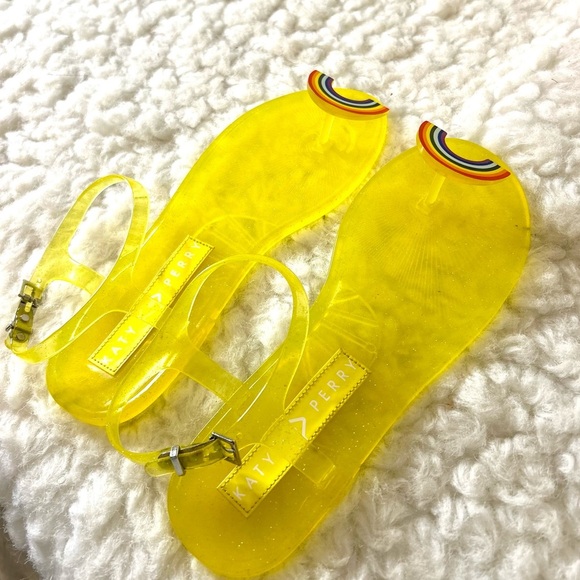 Katy Perry The Geli Yellow Rainbow Pool Beach Jelly Sandals Women Size 10-11 - Picture 3 of 9